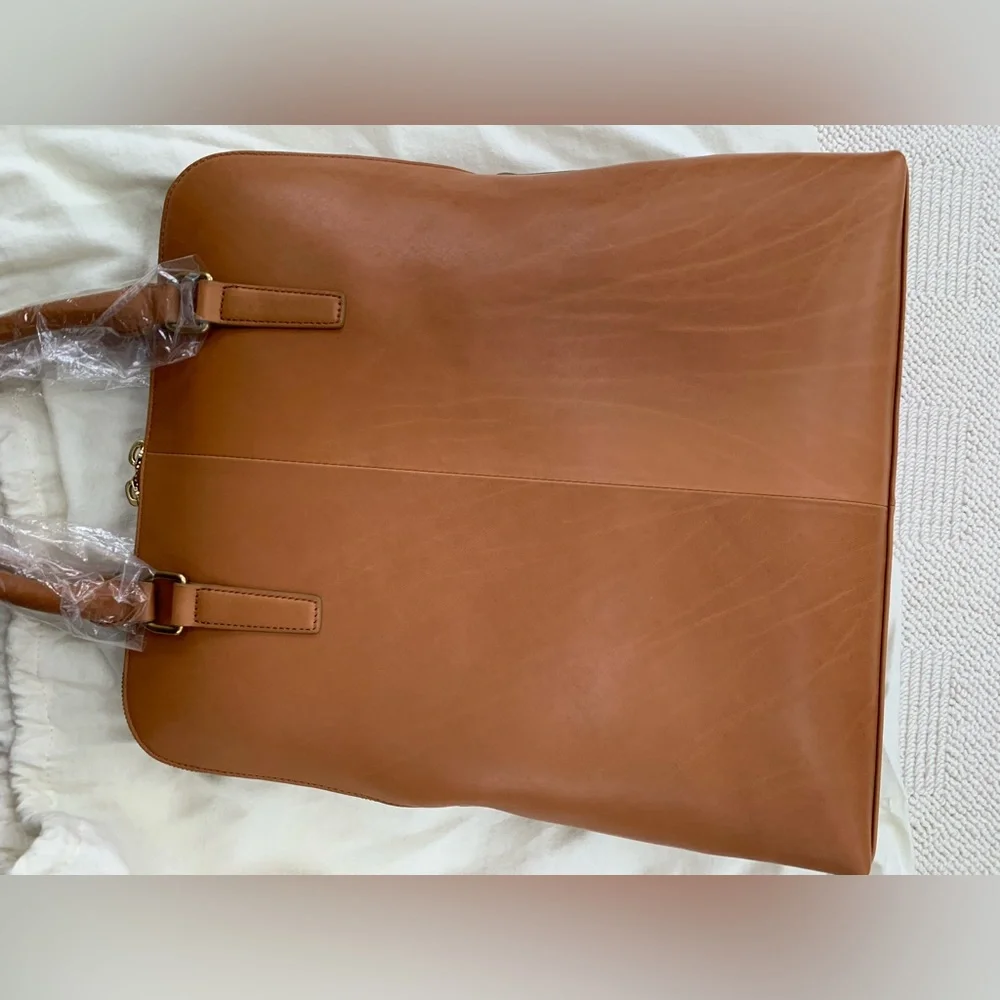 JCrew Edie Tote, Tan, Fall 2012 - GIFTABLE - Picture 10 of 12